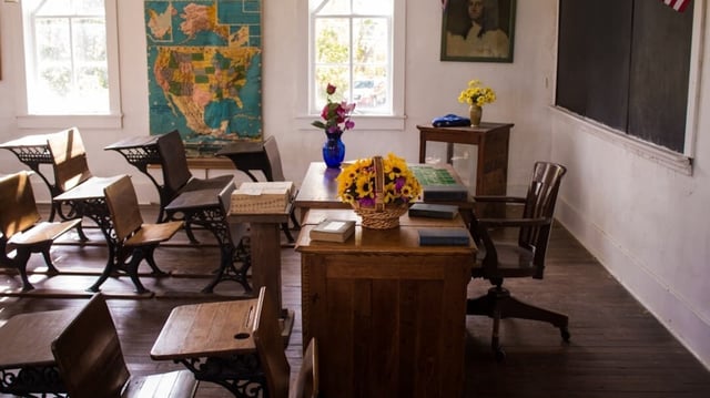 The new law requires public schools teaching elementary, middle or high school students about Spanish colonization and the California gold rush to include instruction on the mistreatment and contributions of Native Americans during during those periods. (Photo credits: Unsplash)