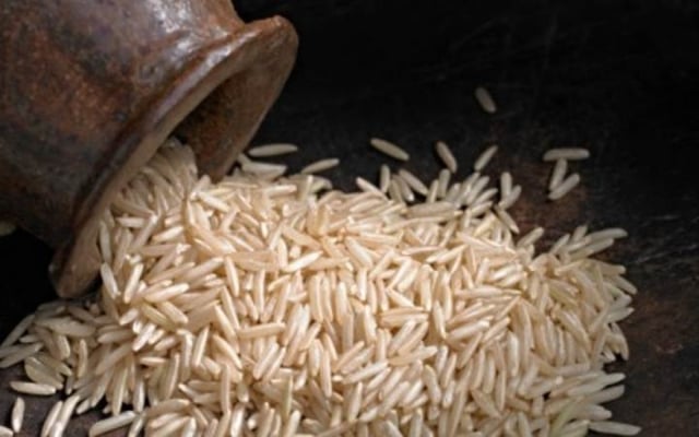 Centre Lifts Ban On Exports Of Non-Basmati White Rice 
