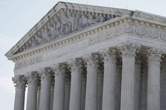 The Supreme Court’s conservative majority appeared to agree with San Francisco’s position in a case that could set new standards for pollution of offshore waters.