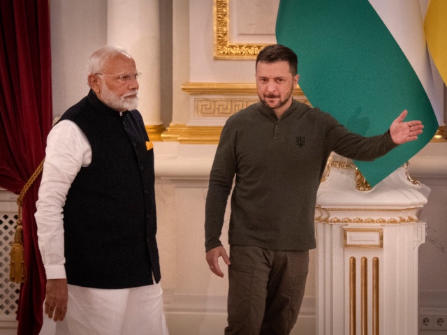 Indian Prime Minister Narendra Modi, left, meets with Ukrainian President Volodymyr Zelenskyy in Kyiv, Ukraine, on Friday, Aug. 23, 2024. (AP Photo/Efrem Lukatsky)