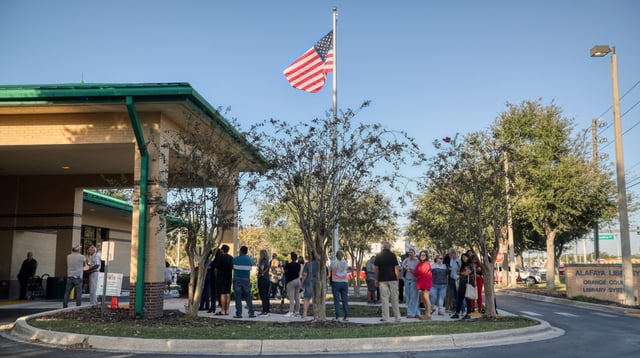 Early voting at the Alafaya Library on East Colonial Drive, on Wednesday, Oct. 30, 2024. (Ricardo Ramirez Buxeda/ Orlando Sentinel)