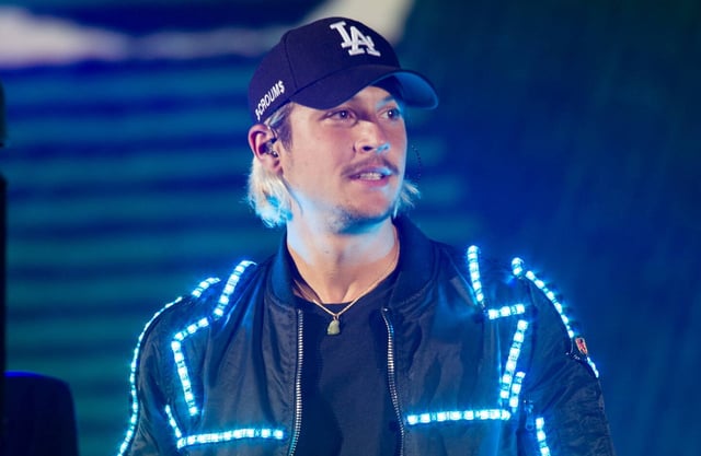 Nekfeu, lors des Victoires de la musique 2016.