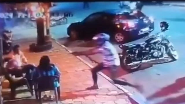 Screengrab from CCTV footage of the incident (Courtesy: x.com/Plchakraborty)