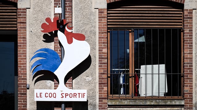 Le Coq Sportif a été placé en redressement judiciaire par le tribunal de commerce de Paris.