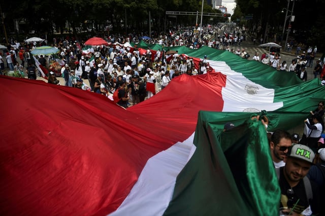 The government has pushed forward with the controversial judicial reform, despite public protests