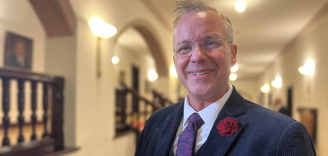 Nikolas Häckel (parteilos) war bis September Bürgermeister der Gemeinde Sylt