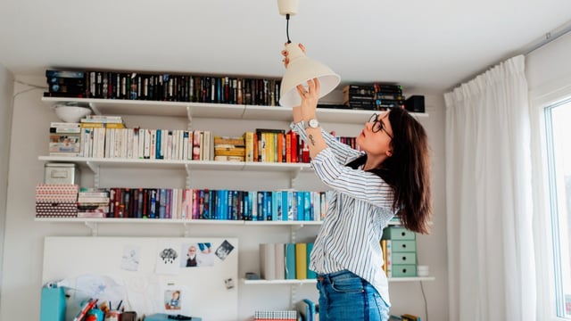 Nearly a quarter of Gen Z and millennials admitted that they could not change a ceiling light bulb