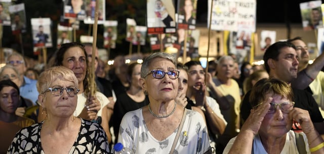 Monatelang kamen Menschen in Tel Aviv am „Platz der Geiseln“ zusammen: Ihr Warten könnte bald ein Ende haben