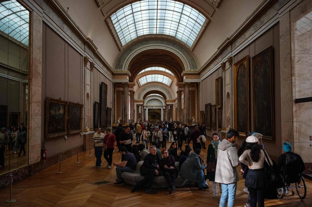 Au musée du Louvre à Paris, le 23 janvier.