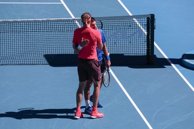 Zwei, die sich mögen: Alexander Zverev (l.) und Novak Djokovic