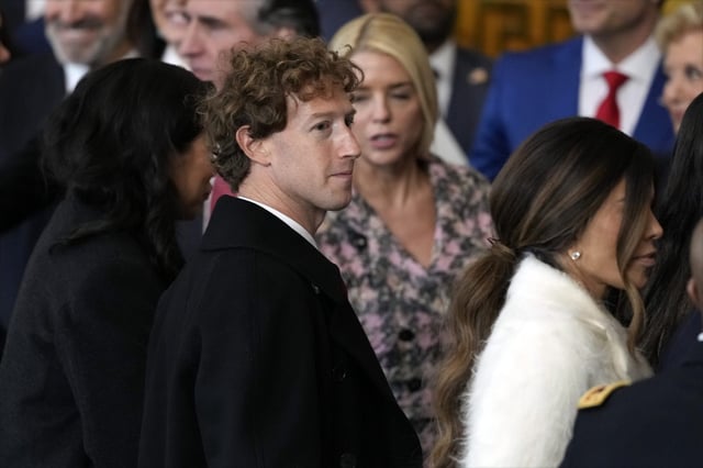 Mark Zuckerberg is ramping up spend on AI