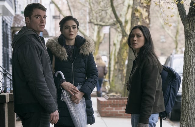 Basso as Peter Sutherland, Arienne Mandi as Noor and Luciane Buchanan as Rose Larkin in Season 2, Episode 5 of "The Night Agent"