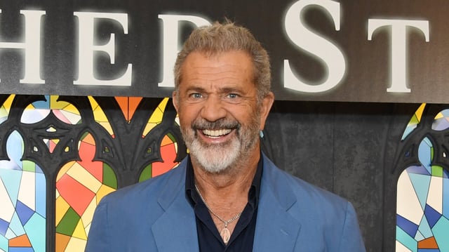 Mel Gibson.