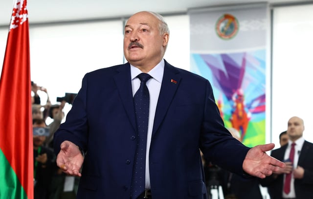 Biélorussie : l'autocrate assumé Loukachenko réélu pour un 7e mandat présidentiel