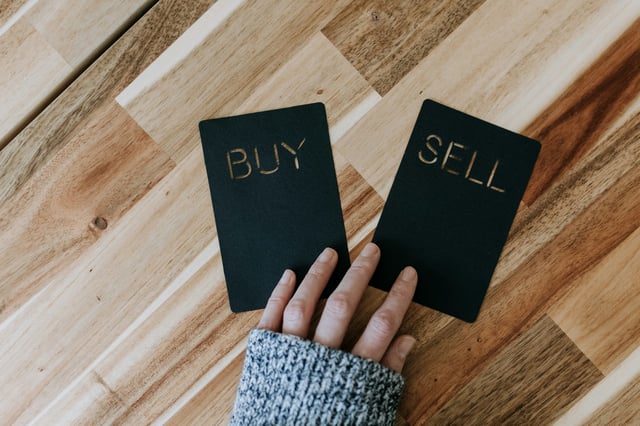 While some analysts warn of a deeper pullback, Standard Chartered's Geoffrey Kendrick said it's a buying opportunity(Kelly Sikkema/Unsplash)