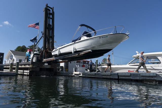 York Harbor Marine in Maine