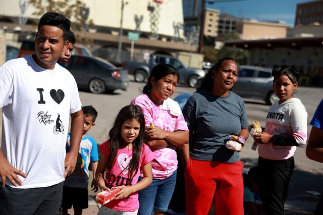 Venezuelans who crossed to the U.S. from Mexico waiting to continue on their journey on September 20, 2022 in El Paso, Texas.