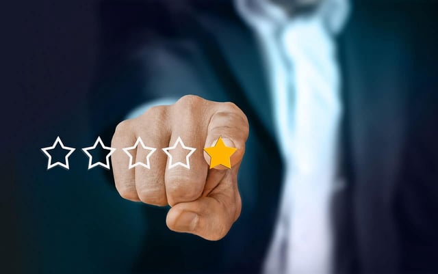 Linguistic study of 17,165 reviews highlights how critics may contribute to biases in film industry. Image credit: geralt, Pixabay