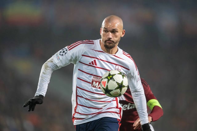 Ludovic Ajorque et Brest accueillent les Galactiques du Real Madrid.