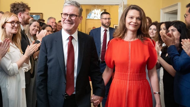 Sir Keir Starmer and his wife, Victoria, received donations from Lord Alli to cover the cost of clothing in the run-up to the election