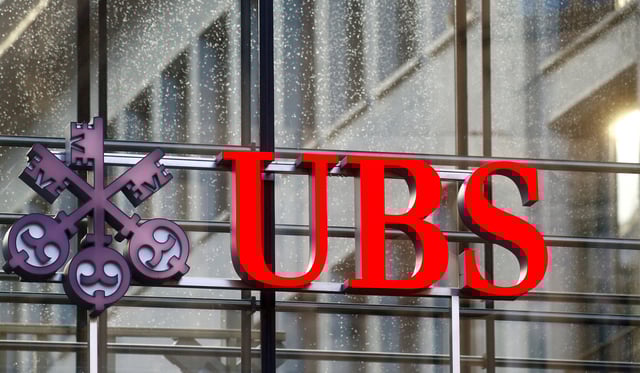 The logo of Swiss bank UBS is seen at an office building in Zurich, Switzerland October 25, 2022. REUTERS/Arnd Wiegmann/File Photo