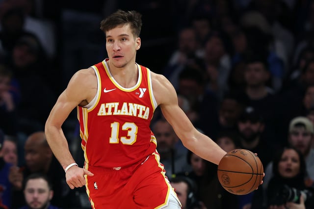 NEW YORK, NEW YORK - JANUARY 20: Bogdan Bogdanovic #13 of the Atlanta Hawks in action during the game against the New York Knicks at Madison Square Garden on January 20, 2025 in New York City.