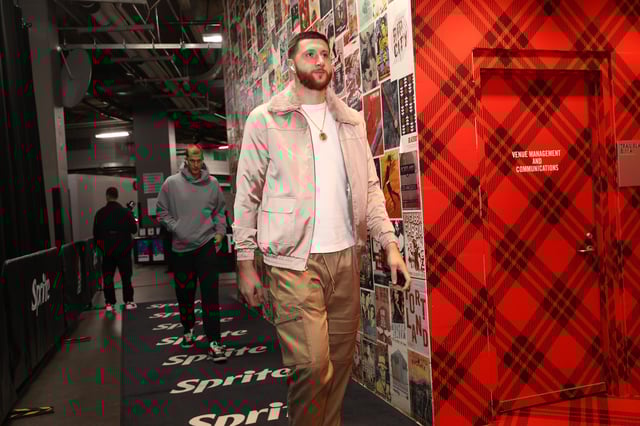 Feb 3, 2025; Portland, Oregon, USA;  Phoenix Suns center Jusuf Nurkic (20) enters Moda Center to play Portland Trail Blazers. Mandatory Credit: Jaime Valdez-Imagn Images/File Photo
