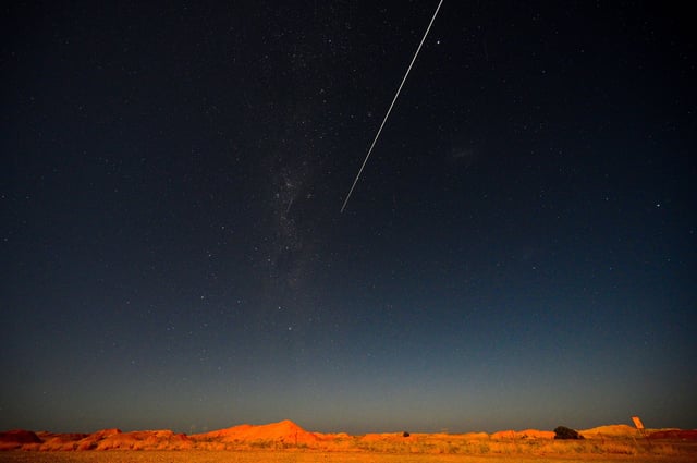 JAXA&#39;s Hayabusa-2 probe captures an asteroid roughly 300 million kilometers from Earth from Coober Pedy in South Australia on December 6, 2020.