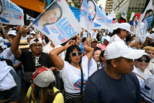 Supporters of Ecuador's presidential candidate for the Citizen Revolution Movement (Movimiento Revolución Ciudadana), Luisa González, shout slogans during her campaign closing rally in Guayaquil, Guayas province, Ecuador on February 6, 2025. Ecuador's dueling presidential hopefuls made a last-ditch pitch to late-deciding voters on February 6, wrapping a bitter campaign dominated by surging cartel violence and economic crisis.