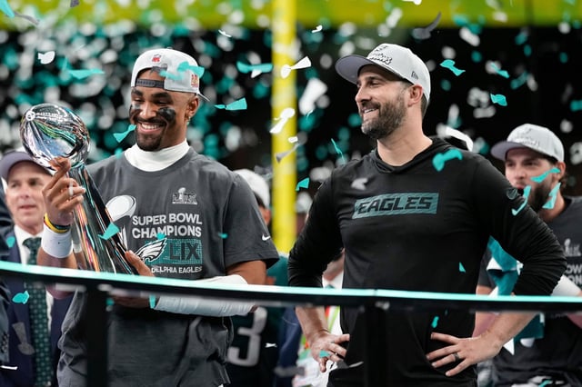 Philadelphias Erfolgsduo: Quarterback Jalen Hurts und Trainer Nick Sirianni. Hinter ihnen liegen schwere Zeiten