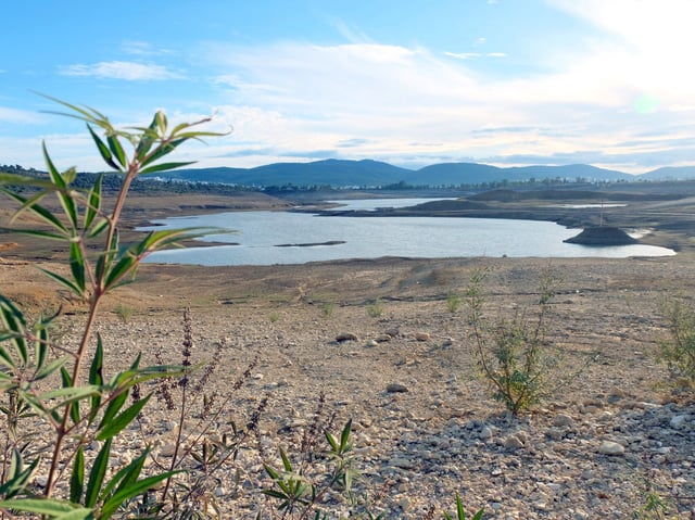 Ausgetrockneter Stausee in der Türkei (Archivbild): Der Klimawandel wird zur sicherheitspolitischen Herausforderung