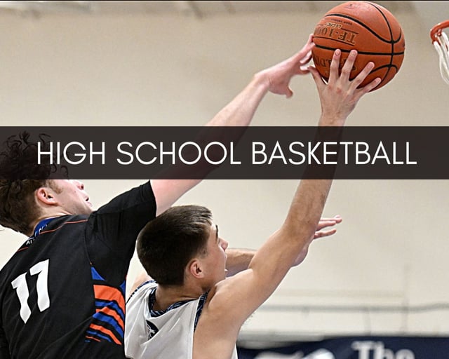 Liam Gray (left) scored 13 points, Trent Minter (middle) scored 15 points and Wes Trevino (right) scotred 14 points for Los Alamitos in a 63-48 win over San Clemente on Saturday in the Orange County North/South Challenge at Tesoro High. (Photo by Leonard Ortiz, The Orange County Register/SCNG)
