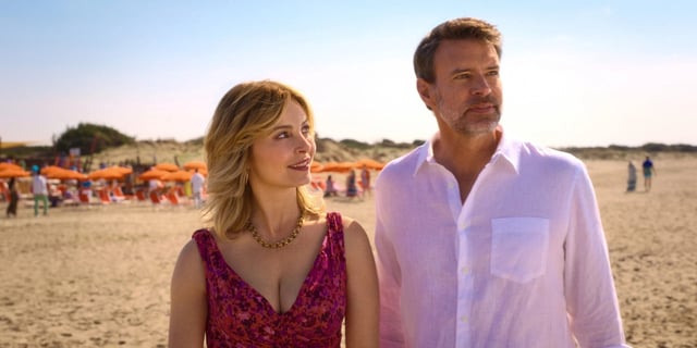 Violante Placido as Francesca and Scott Foley as Eric in 'La Dolce Villa' (Netflix)