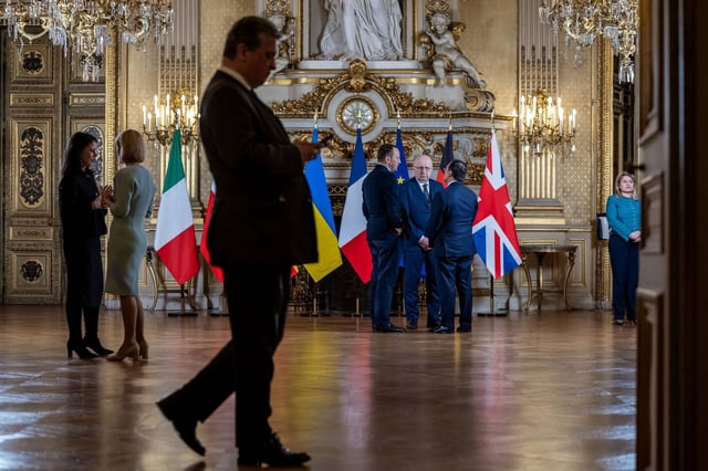 Une réunion entre dirigeants européens au ministère des Affaires étrangères (Paris), le 12 février.