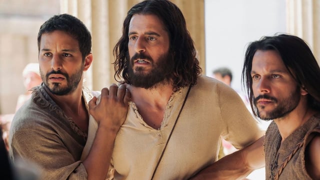 Jesus looking concerned in The Chosen.