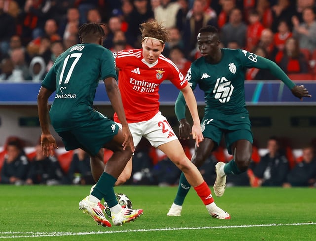 Benfica a ouvert le score.