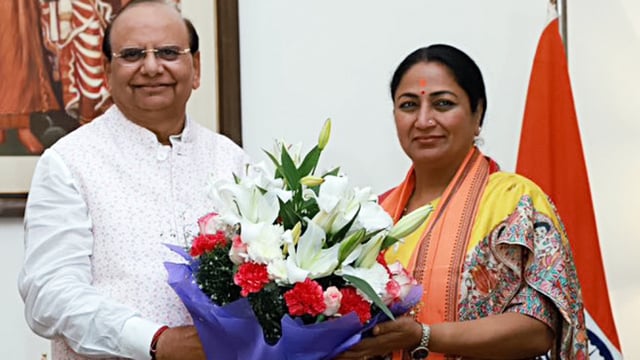 Leader of the BJP Legislative Party Rekha Gupta calls on Delhi Lieutenant Governor Vinai Kumar Saxena to stake her claim to form the new Government of Delhi, at Raj Niwas in New Delhi on Wednesday.
