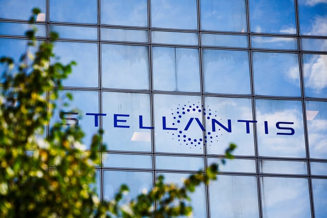 The logo of Stellantis is seen on the company's building in Poissy, near Paris, France, September 4, 2024. REUTERS/Sarah Meyssonnier/File Photo