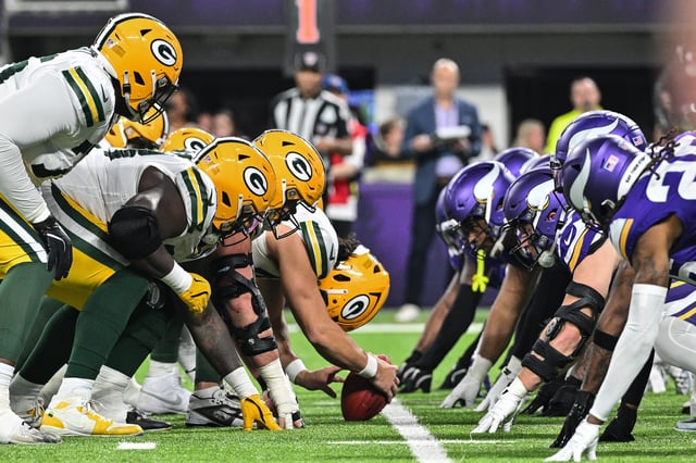 Dec 29, 2024; Minneapolis, Minnesota, USA; The line of scrimmage between the Minnesota Vikings and the Green Bay Packers during the fourth quarter at U.S. Bank Stadium. Mandatory Credit: Jeffrey Becker-Imagn Images/File Photo