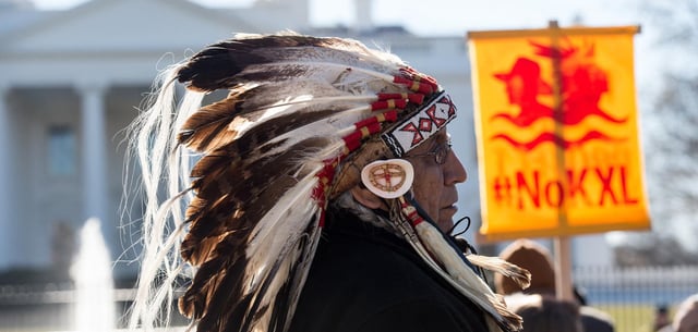Gegen die Pipeline gibt es massiven Prozest, auch von dem geistigen Führer der Lakota, Chief Arvol Looking Horse