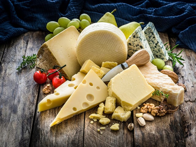 Die Fromagerie Jean Perrin ruft aktuell mehrere Käse-Sorten zurück.
