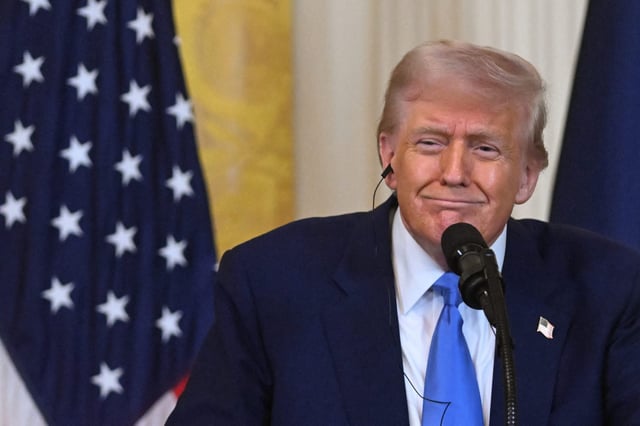 The White House ordered officials to investigate auditing standards for U.S.-listed Chinese companies, referring to a law that would order delistings of noncompliant companies.