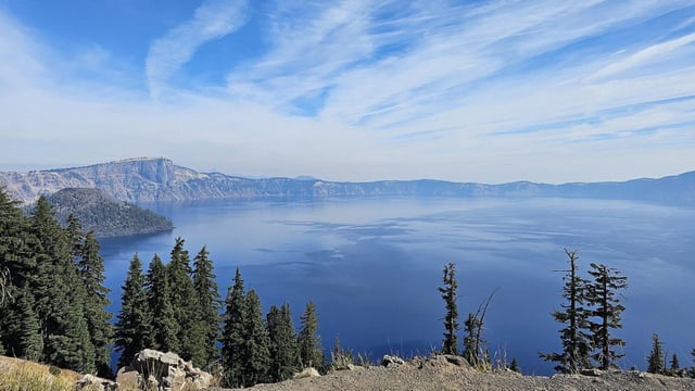 Discovery Point overlook at Crater Lake National Park.