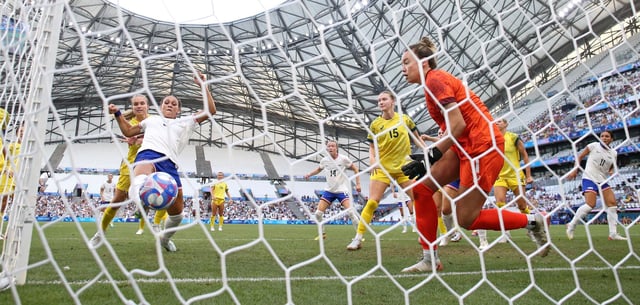 Die Partie, für die Marty Sheargold nur Abfälligkeiten übrig hatte: Australiens Frauen-Nationalteam (gelbe Trikots) im Spiel gegen die USA. Die Amerikanerinnen gewannen 2:1