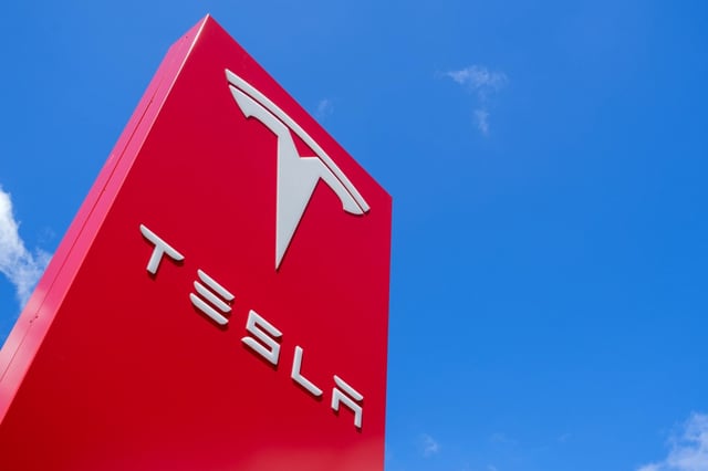 Tesla applied in late 2024 for what’s known as a transportation charter-party carrier permit from the California Public Utilities Commission, according to documents viewed by Bloomberg. That classification means Tesla would own and control the fleet of vehicles.  (Dreamstime/TNS)