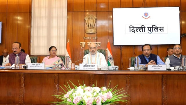 At the three-hour long meeting, several issues related to public safety and coordination between Delhi government and police were discussed (X/AmitShah)
