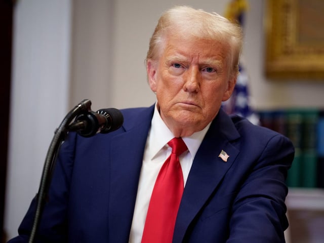 President Donald Trump said the US would immediately impose 25% tariffs on Colombia.