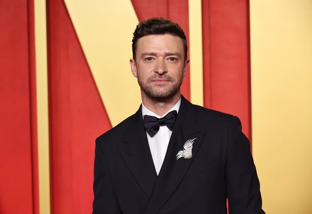 Justin Timberlake attends the 2024 Vanity Fair Oscar Party Hosted By Radhika Jones at Wallis Annenberg Center for the Performing Arts on March 10, 2024 in Beverly Hills.