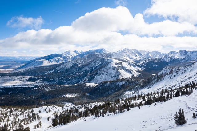 A stock photo of Sierra Nevada mountains in California.