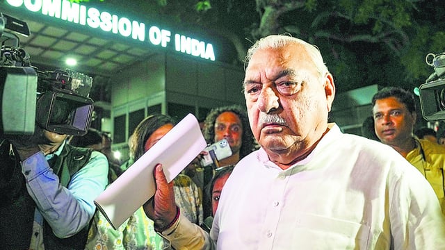  Bhupinder Singh Hooda said law and order has completely collapsed in the state
